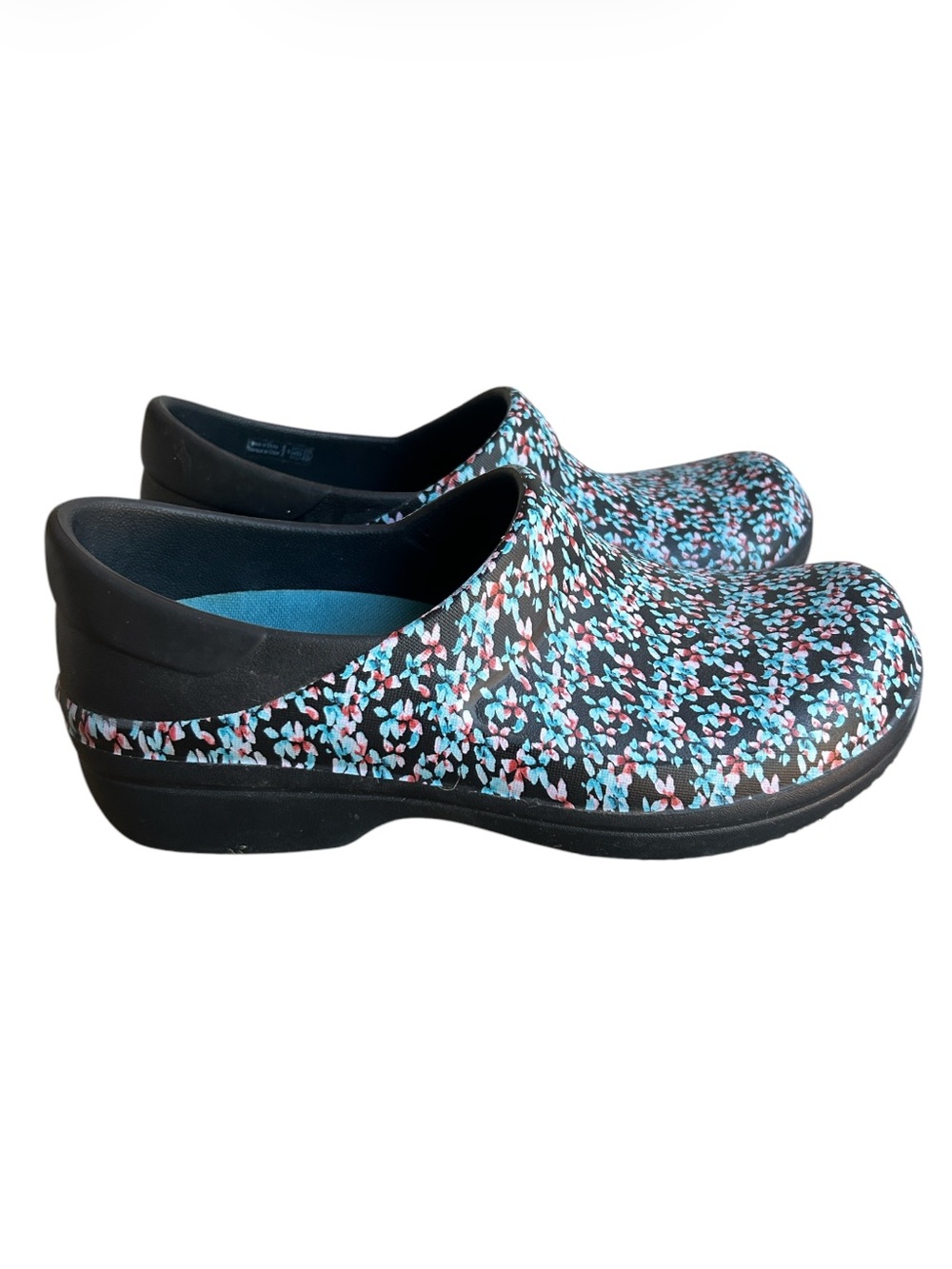 Crocs Neria Pro Clog Slip-On Work Shoes Lightweight Comfort Clogs Size 8